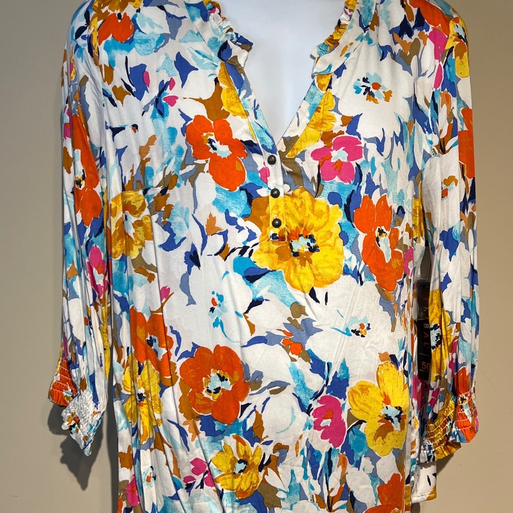 NWT Tribal top size large